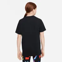 Nike Sportswear Big Kids' T-Shirt. Nike.com