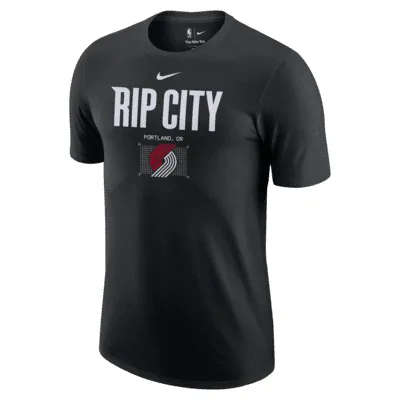 Portland Trail Blazers Men's Nike NBA T-Shirt. Nike.com