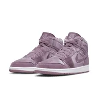 Air Jordan 1 Mid SE Women's Shoes. Nike.com