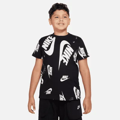 Nike Sportswear Big Kids' (Boys') T-Shirt (Extended Size). Nike.com