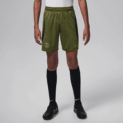 Paris Saint-Germain Strike Fourth Big Kids' Jordan Dri-FIT Soccer Shorts. Nike.com
