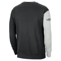 Milwaukee Bucks Courtside Men's Nike NBA Fleece Sweatshirt. Nike.com