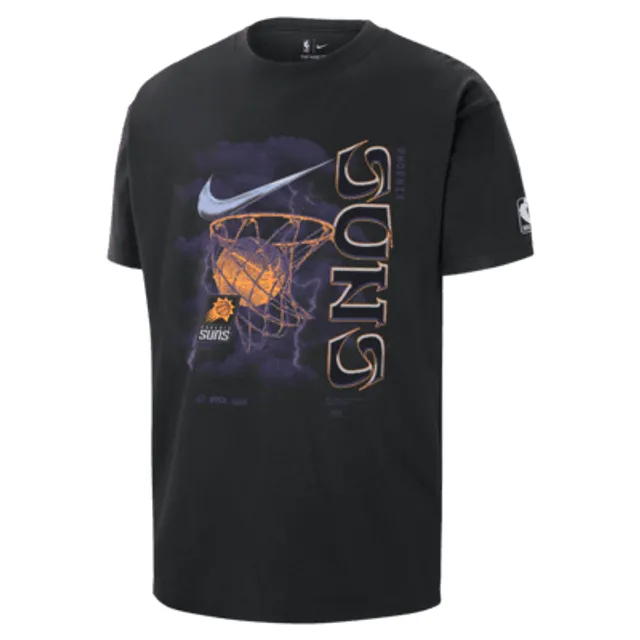 New York Knicks Courtside Max90 Men's Nike NBA T-Shirt.