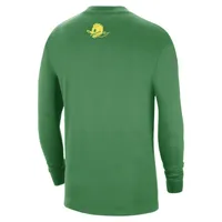 Oregon Men's Nike College Long-Sleeve Max90 T-Shirt. Nike.com