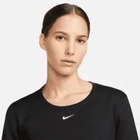 Nike Therma-FIT One Women's Graphic Long-Sleeve Top. Nike.com