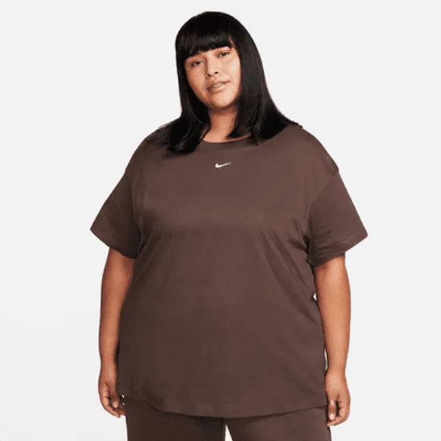 Nike Women's Sportswear Essential Logo T-Shirt, Plus Size 1X