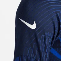 U.S. Strike Elite Men's Nike Dri-FIT ADV Soccer Drill Top. Nike.com