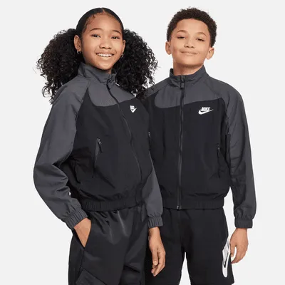 Nike Sportswear Amplify Big Kids' Woven Full-Zip Jacket. Nike.com