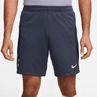 Tottenham Hotspur Strike Men's Nike Dri-FIT Knit Soccer Shorts. Nike.com