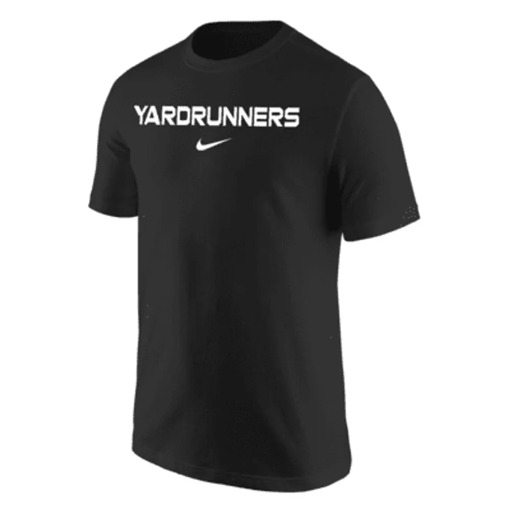 Nike College Yardrunners Men's T-Shirt. Nike.com