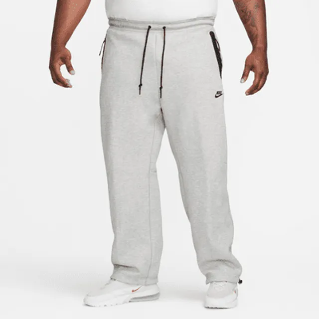 Nike Sportswear Tech Fleece Men's Open-Hem Sweatpants.