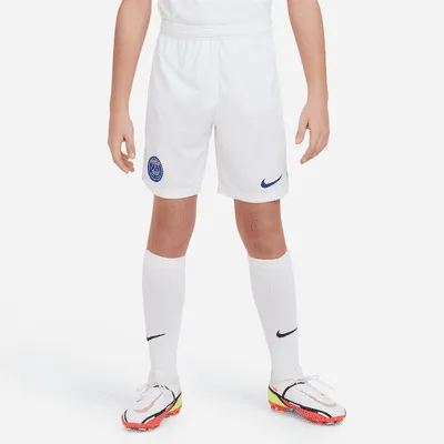 Paris Saint-Germain 2022/23 Stadium Third Big Kids' Nike Dri-FIT Soccer Shorts. Nike.com