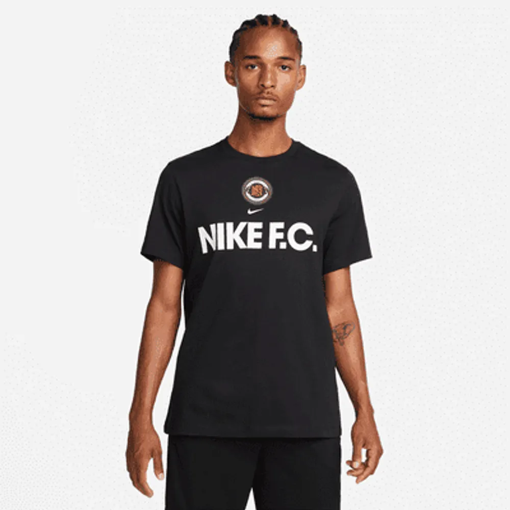 Nike Men's Soccer T-Shirt. Nike.com