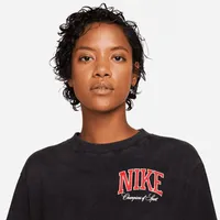 Nike Sportswear Women's T-Shirt. Nike.com