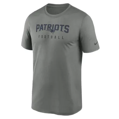 Men's Nike Navy New England Patriots Logo Essential Legend Performance T-Shirt Size: Small