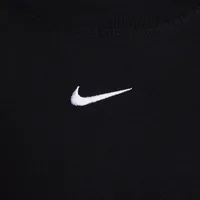 Nike Sportswear Essential Women's T-Shirt. Nike.com