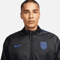 U.S. Repel Academy AWF Men's Soccer Jacket. Nike.com