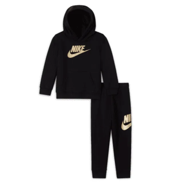 Nike Club Fleece Set Baby 2-Piece Set.