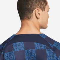 Croatia Men's Nike Dri-FIT Pre-Match Soccer Top. Nike.com