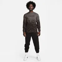 Nike "Kukini" Long-Sleeve T-Shirt. Nike.com