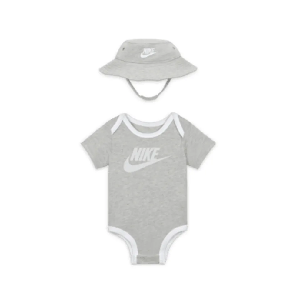 Nike Baby Bodysuit and Hat Box Set. Nike.com