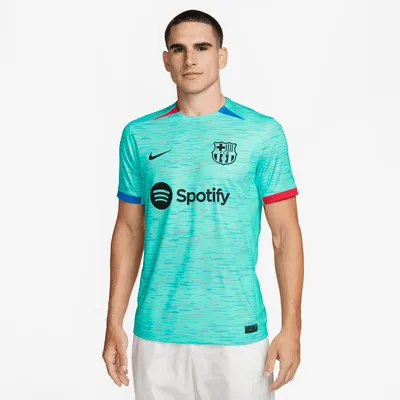 FC Barcelona 2023/24 Stadium Goalkeeper Nike Men's Dri-Fit Long-Sleeve Soccer Jersey in Green, Size: Medium | DX2635-325