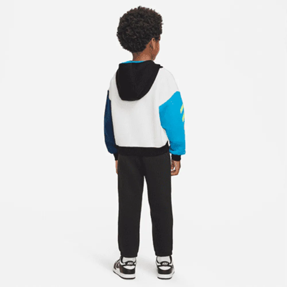 Nike Sportswear Cool After School Hoodie Set Baby (12-24M) Set. Nike.com