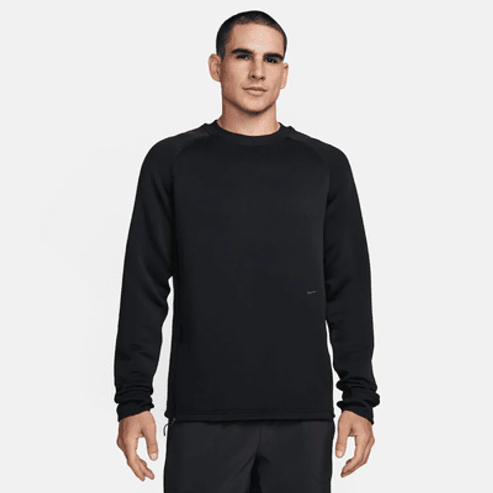 Nike A.P.S. Men's Therma-FIT ADV Versatile Crew. Nike.com