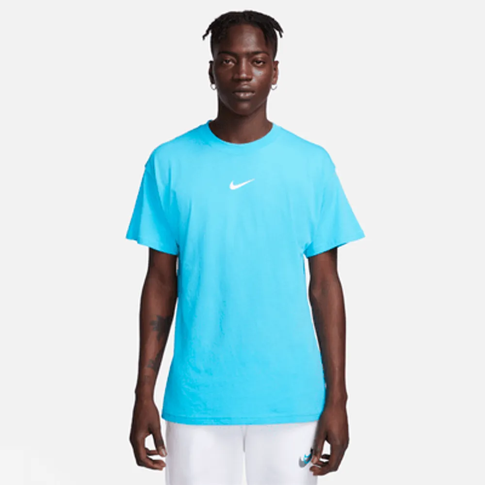 Nike Sportswear Men's T-Shirt.