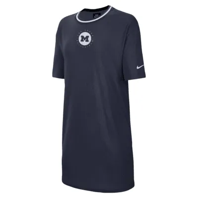 Michigan Essential Women's Nike College Dress. Nike.com