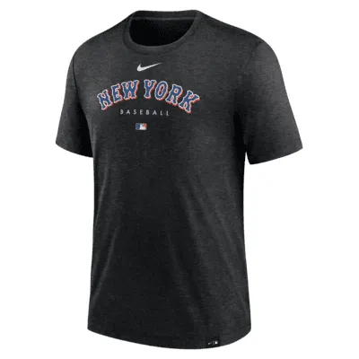 Nike Dri-FIT Early Work (MLB New York Yankees) Men's T-Shirt. Nike