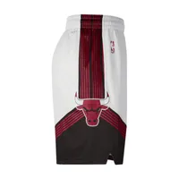 Chicago Bulls City Edition Men's Nike Dri-FIT NBA Swingman Shorts. Nike.com