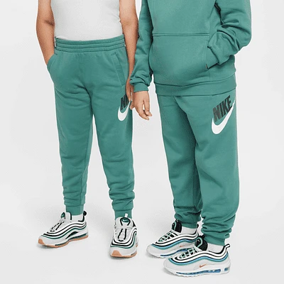 Nike Club Fleece Big Kids' Joggers (Extended Size). Nike.com