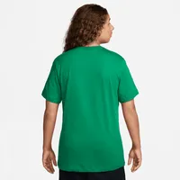 Nike Sportswear Men's T-Shirt. Nike.com