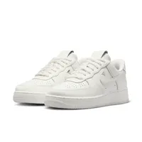 Nike Air Force 1 '07 LV8 Women's Shoes. Nike.com