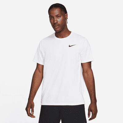 Haut à manches courtes Nike Pro Dri-FIT pour Homme. FR
