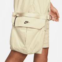 Short cargo tissé non doublé Nike Sportswear Tech Pack pour Homme. FR