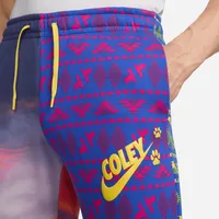 Coley's Nike Sportswear x Doernbecher Freestyle Women's Fleece Pants. Nike.com