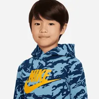 Nike Little Kids' Club Camo Fleece Pullover Hoodie. Nike.com