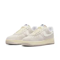 Nike Air Force 1 '07 Men's Shoes. Nike.com