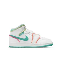 Air Jordan 1 Mid SE Big Kids' Shoes. Nike.com