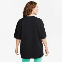 Nike Sportswear Essential Women's Oversized T-Shirt. Nike.com