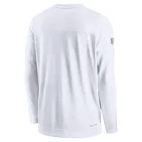 Nike Dri-FIT Lockup (NFL Kansas City Chiefs) Men's Long-Sleeve Top. Nike.com