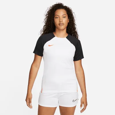 Haut à manches courtes Nike Dri-FIT Strike pour Femme. FR
