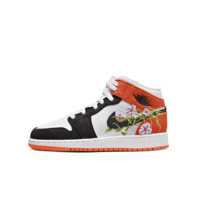 Air Jordan 1 Mid SE Big Kids' Shoes. Nike.com