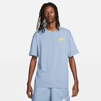 Nike Sportswear Men's T-Shirt. Nike.com