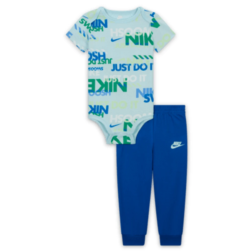 Nike Sportswear Playful Exploration Baby (12-24M) Printed Bodysuit and Pants Set. Nike.com