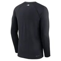 Nike Dri-FIT Game (MLB New York Yankees) Men's Long-Sleeve T-Shirt. Nike.com