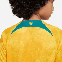 Australia 2022/23 Stadium Home Big Kids' Nike Dri-FIT Soccer Jersey. Nike.com