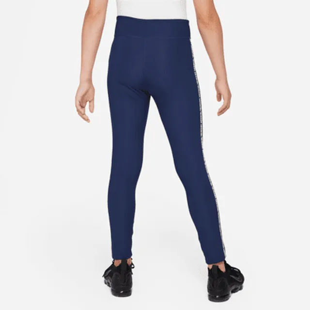 Nike Sportswear Favorites Big Kids' (Girls') Flared Leggings. Nike.com